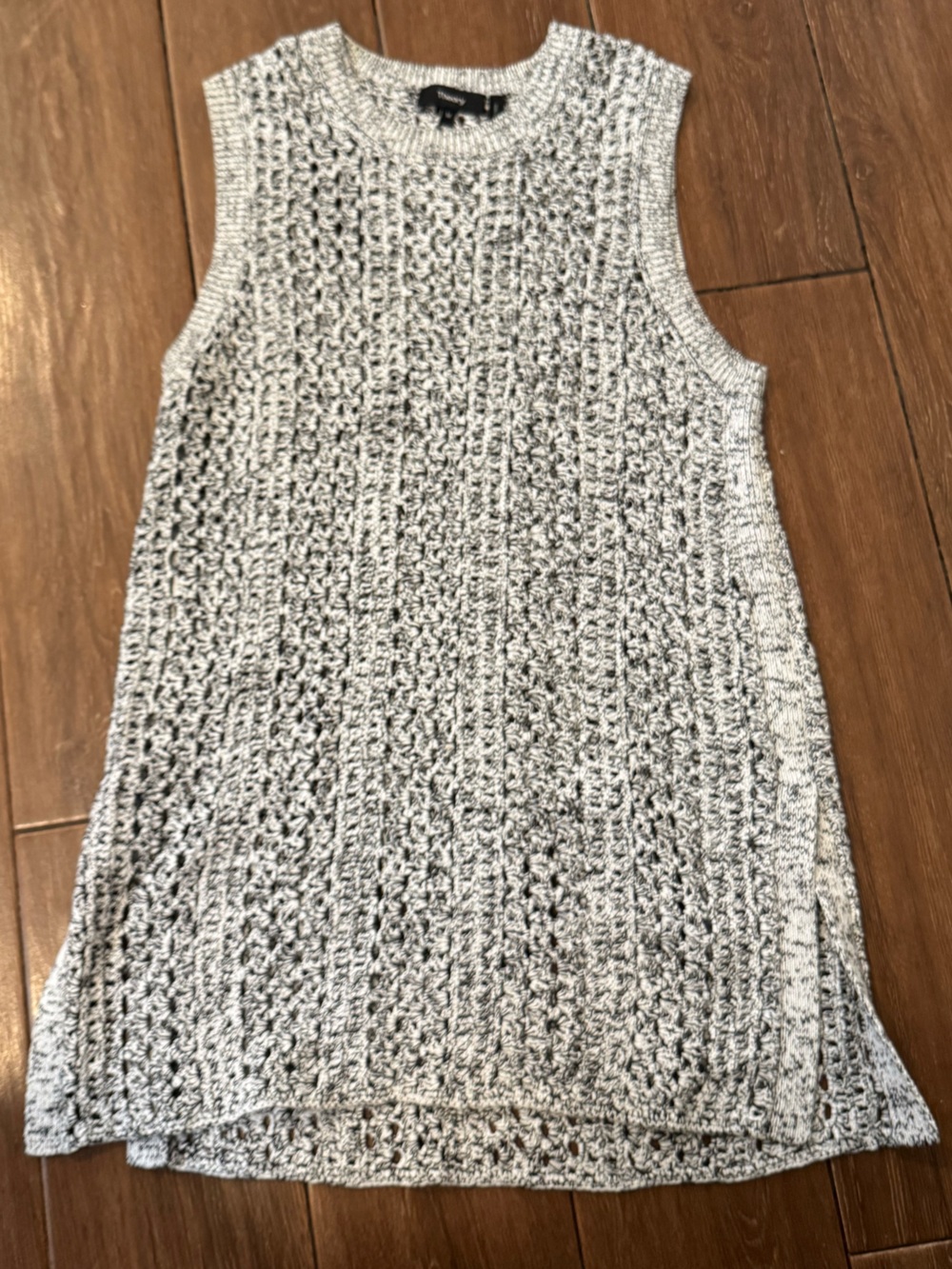 Theory Sleeveless Knit Sweater Tunic